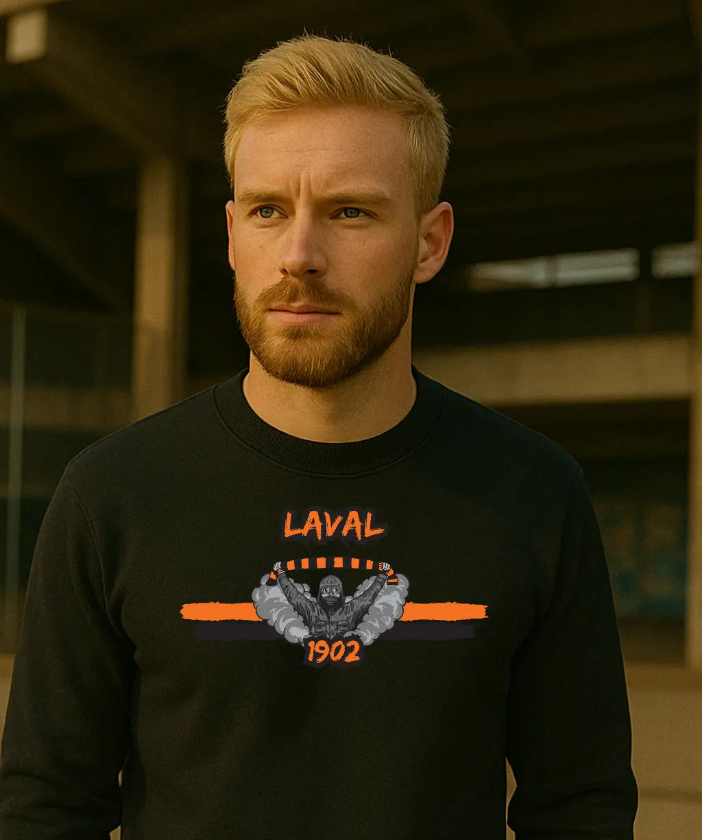 Laval - 1902 - Sweater Ultras Culture